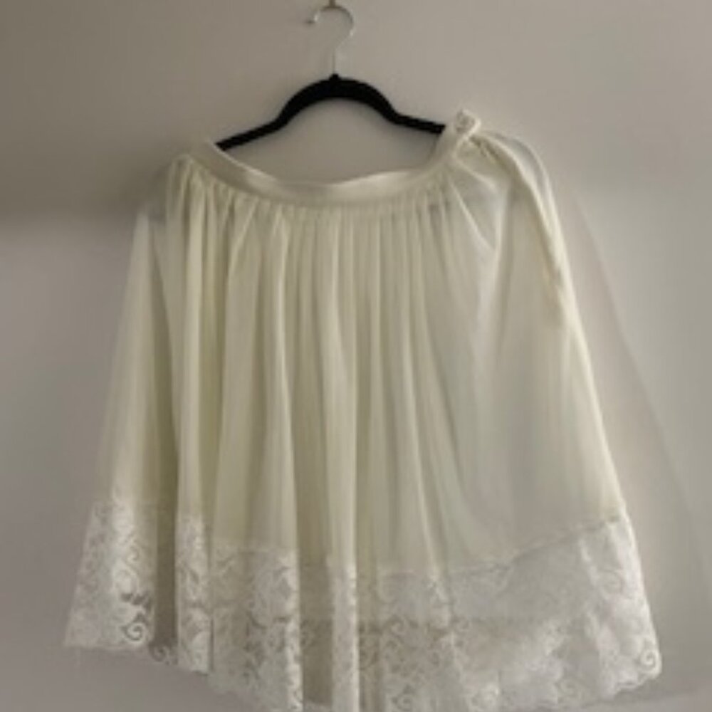Off white Jacob skirt with lace bottom.